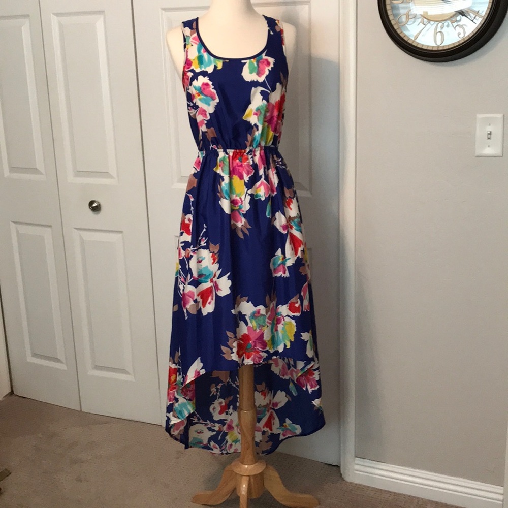 3/$25 🌟 Xhilaration High-Low Dress